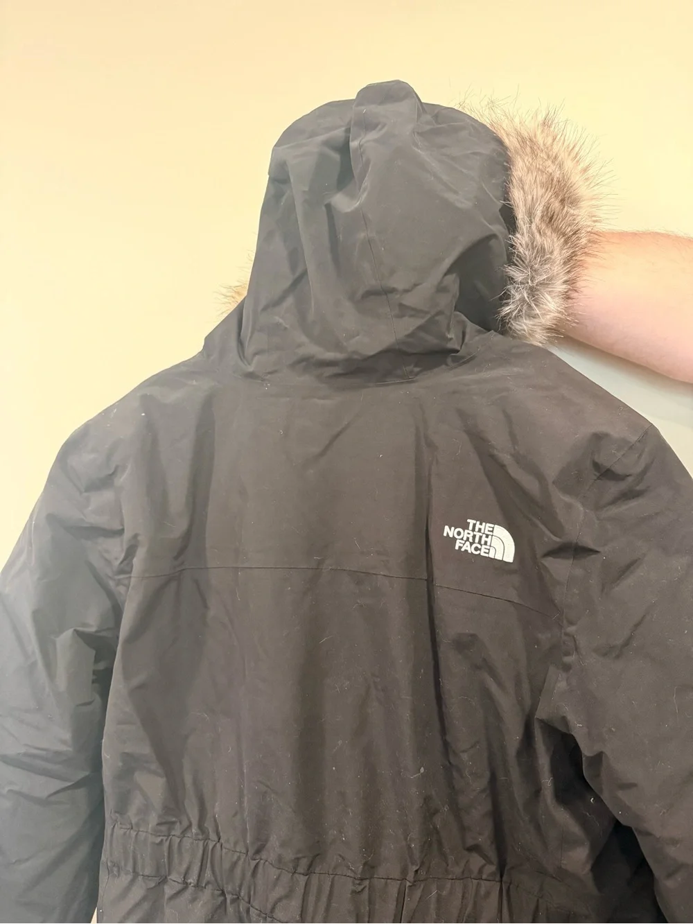 NWT The North Face Women’s Arctic Parka XL TNF Black Faux Fur Hood $350 - Picture 5 of 7